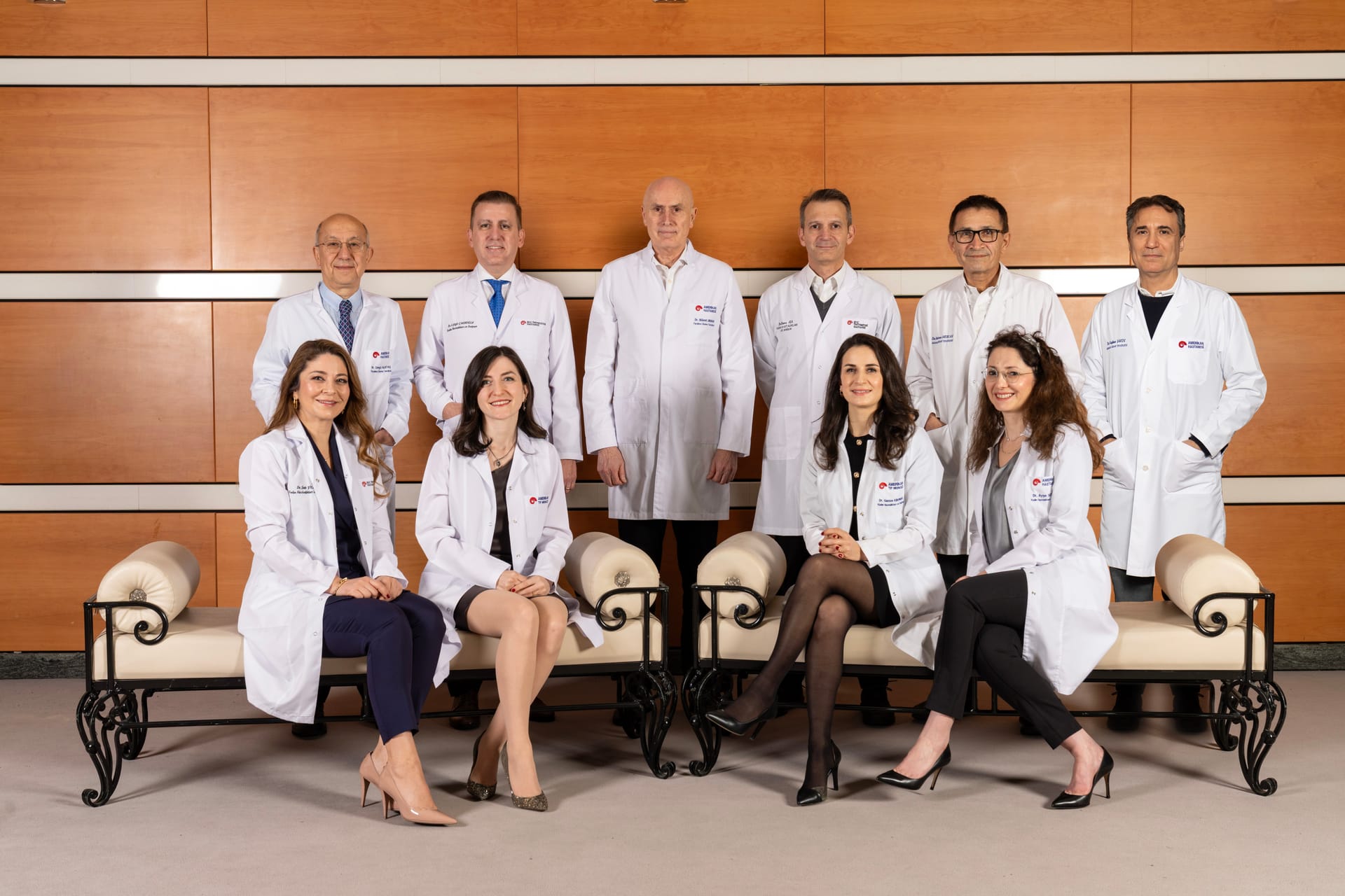 KHC Tüp Bebek Merkezi Doktorları KHC Tüp Bebek Merkezi Doktor Kadrosu - Uzman Jinekolog ve Üreme Tıbbı Ekibi